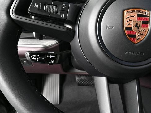 Used 2026 Porsche Cayenne AWD/4WD image 10