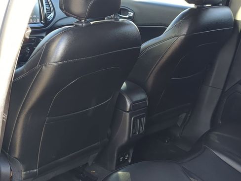 Used 2020 Jeep Compass Limited image 20