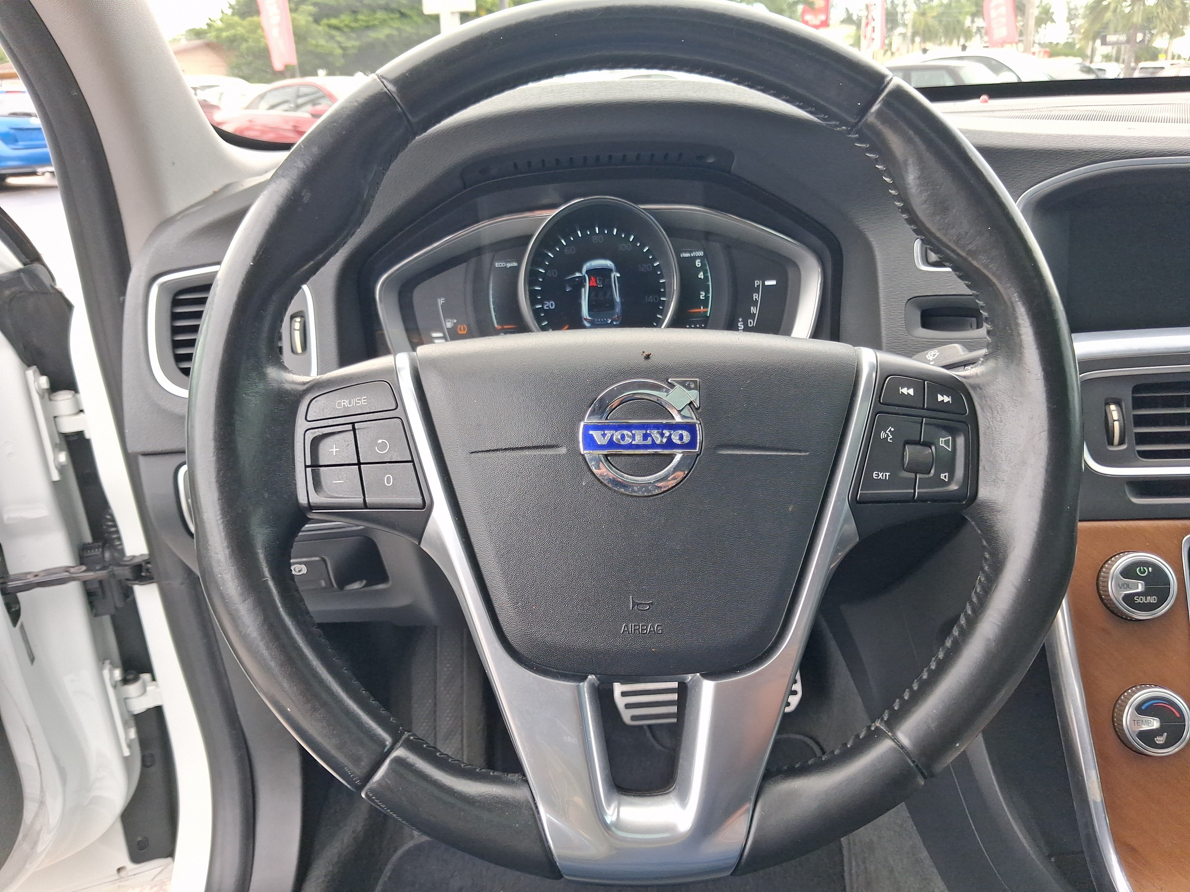 Used 2016 Volvo S60 T5 Premier FWD image 14