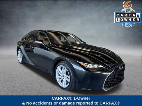 Used 2024 Lexus IS 300 w/ Comfort Package image 2