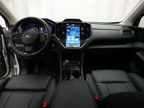Used 2025 Subaru Ascent Bronze Edition AWD/4WD image 5