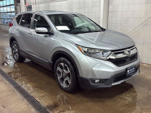 Used 2018 Honda CR-V EX image 2