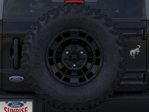 New 2026 Ford Bronco Badlands AWD/4WD image 24
