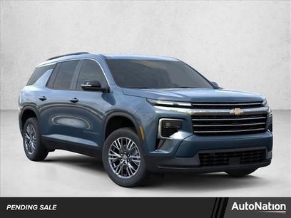 New 2025 Chevrolet Traverse LT w/ Driver Confidence Package