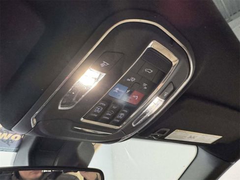 Used 2023 Jeep Grand Cherokee L Limited image 28