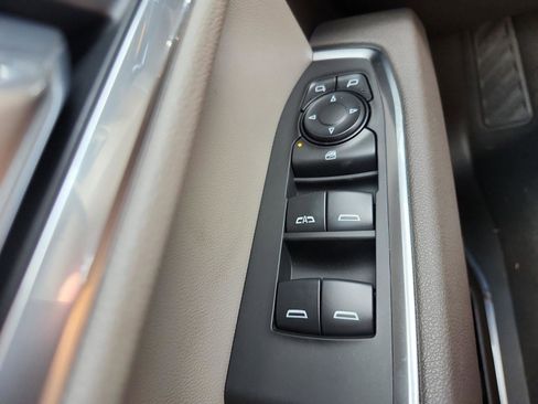 New 2026 GMC Sierra 1500 SLE image 18