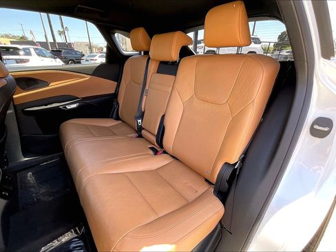 Used 2023 Lexus RX 350 Premium Plus w/ Cold Area Package FWD image 19