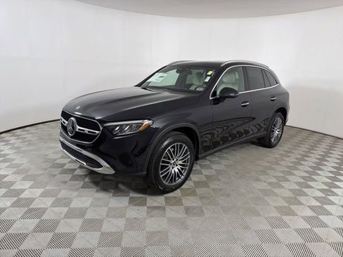 New 2026 Mercedes-Benz GLC 300 4MATIC image 3