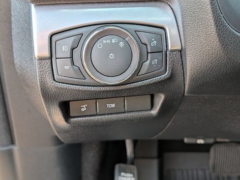 Used 2018 Ford Explorer Sport w/ Equipment Group 401A AWD/4WD image 15