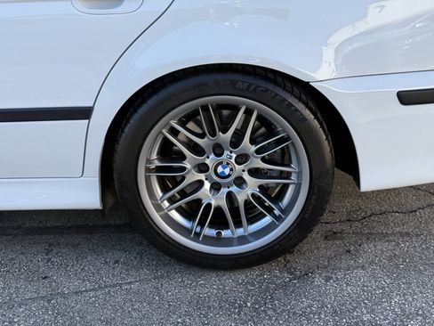 Used 2003 BMW M5 RWD image 56