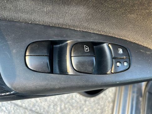 Used 2017 Nissan Sentra S w/ S Style Package FWD image 15