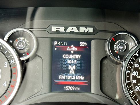 Used 2024 RAM 3500 Tradesman w/ Chrome Appearance Group image 18