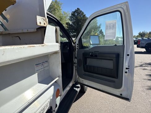 Used 2013 Ford F450 XL w/ PWR Equipment Group image 16