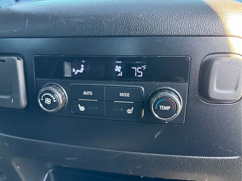 Used 2020 Chevrolet Tahoe LT w/ Luxury Package image 33