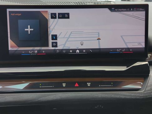 Used 2024 BMW i5 eDrive40i w/ Premium Package image 28