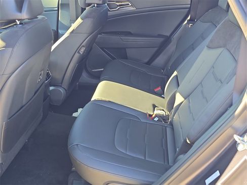 New 2026 Kia Sportage SX image 19