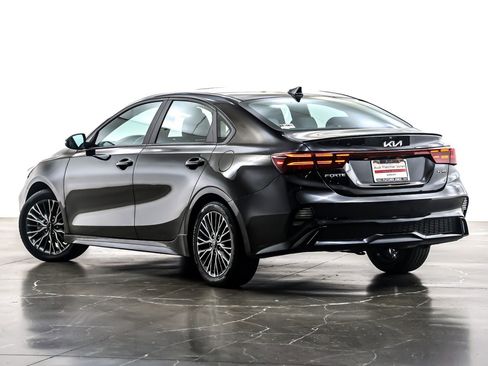 Used 2023 Kia Forte GT-Line w/ GT-Line Premium Package image 13