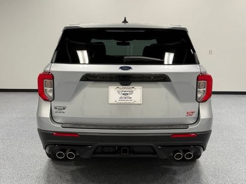 Used 2022 Ford Explorer ST AWD/4WD image 7