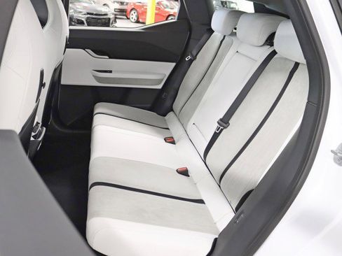 Used 2023 Fisker Ocean Extreme image 30