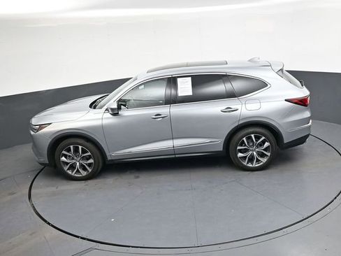 Used 2023 Acura MDX SH-AWD w/ Technology Package image 25