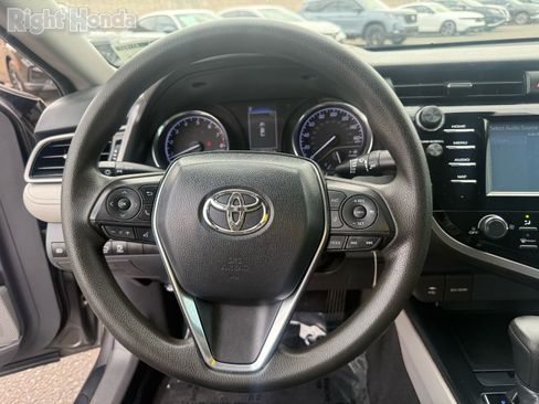 Used 2019 Toyota Camry LE w/ Carpet Mat Package image 16