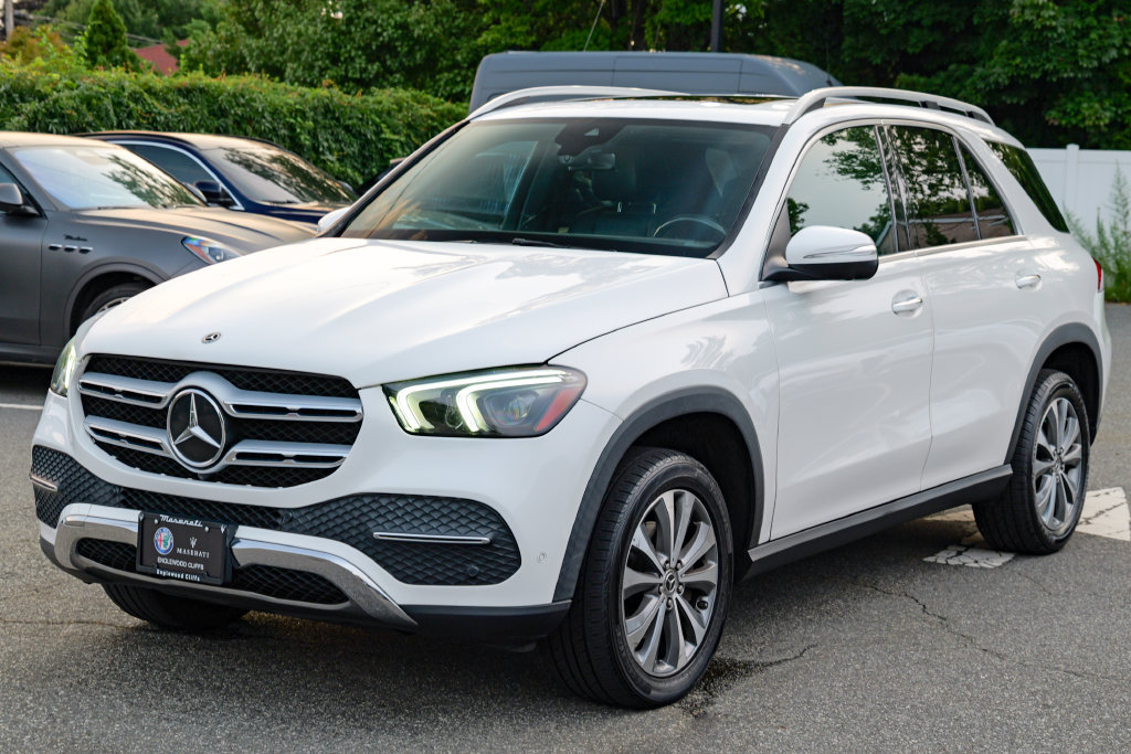 Used 2020 Mercedes-Benz GLE 350 4MATIC image 3