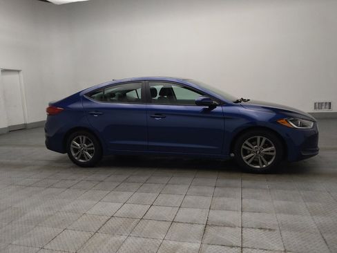 Used 2018 Hyundai Elantra SEL FWD image 11