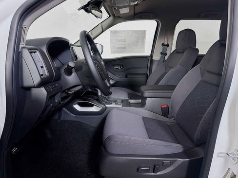 New 2026 Nissan Frontier SV AWD/4WD image 4