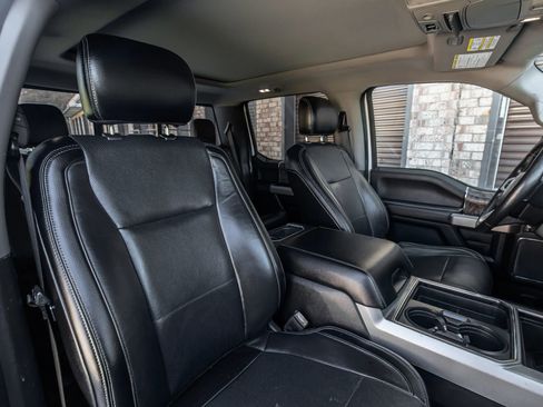 Used 2018 Ford F250 Lariat w/ Lariat Ultimate Package image 35