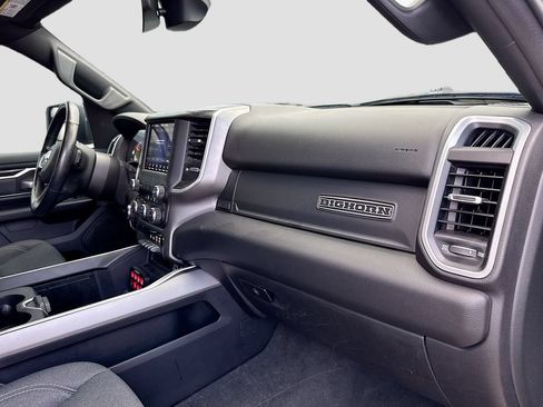 Used 2021 RAM 1500 Big Horn AWD/4WD image 32