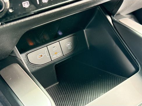 New 2026 Kia Sorento LX FWD image 11