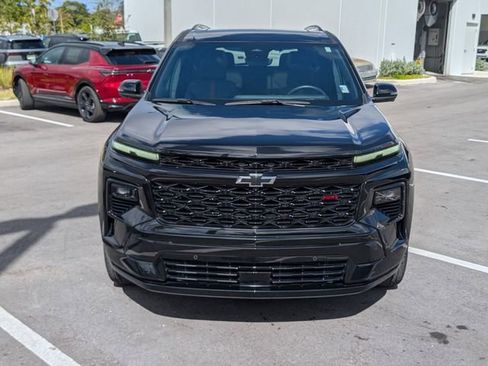 Certified 2024 Chevrolet Traverse RS image 2