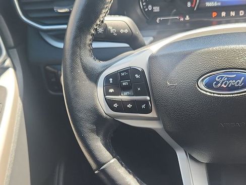 Certified 2022 Ford Explorer XLT w/ Equipment Group 202A AWD/4WD image 14