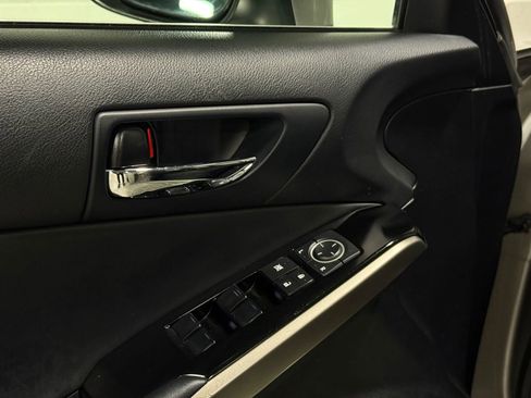 Used 2014 Lexus IS 250 AWD image 11