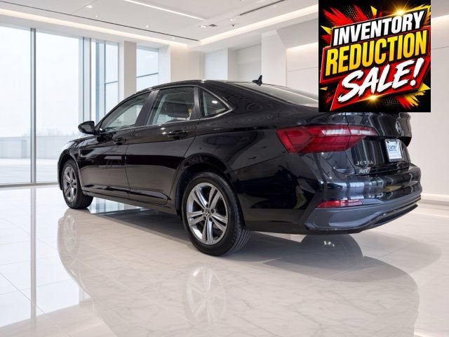 Used 2024 Volkswagen Jetta SE FWD image 8