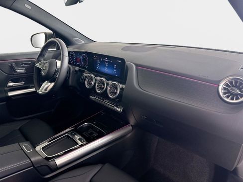 Certified 2026 Mercedes-Benz GLA 250 4MATIC image 36