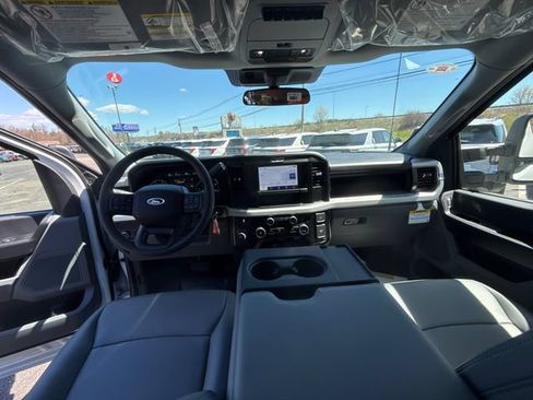 New 2026 Ford F350 XL w/ XL Chrome Package AWD/4WD image 20
