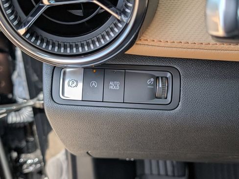 New 2026 Chevrolet Equinox ACTIV w/ Convenience Package III FWD image 15