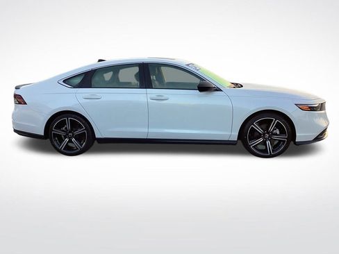 Used 2024 Honda Accord Sport image 13