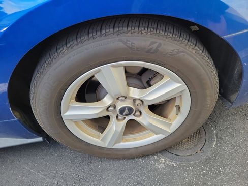 Used 2017 Ford Mustang Coupe RWD image 16