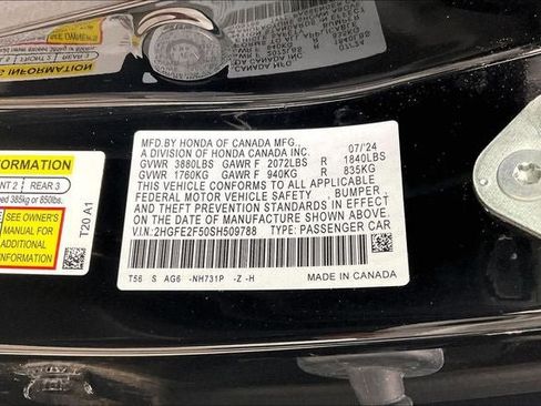 Certified 2025 Honda Civic Sport image 32