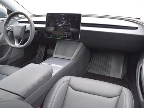 Used 2026 Tesla Model 3 RWD image 11