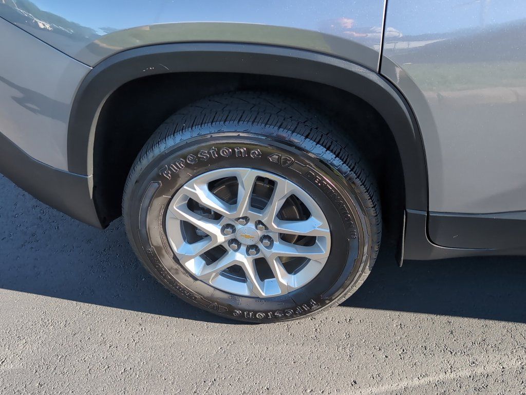 Used 2018 Chevrolet Traverse LT AWD/4WD image 4