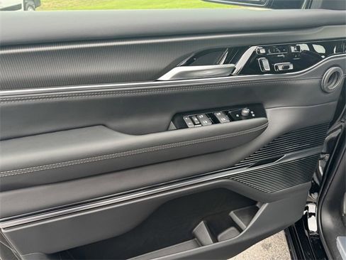 New 2024 Jeep Grand Wagoneer L Series II w/ Quick Order Packagew 28T image 28