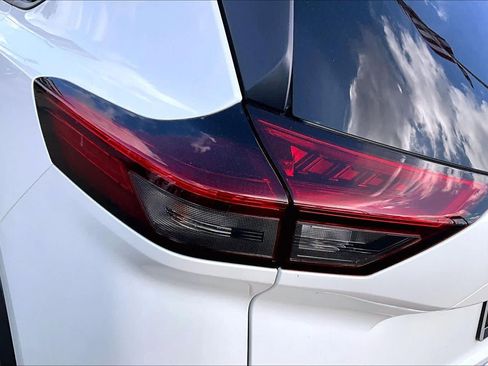 Certified 2023 Nissan Rogue SV w/ SV Premium B Package FWD image 27