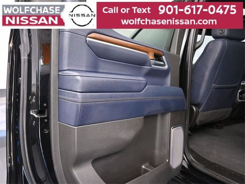 Used 2022 Chevrolet Silverado 1500 High Country w/ High Country Premium Package image 15