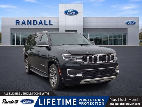 Used 2024 Jeep Wagoneer L Series II RWD image 1