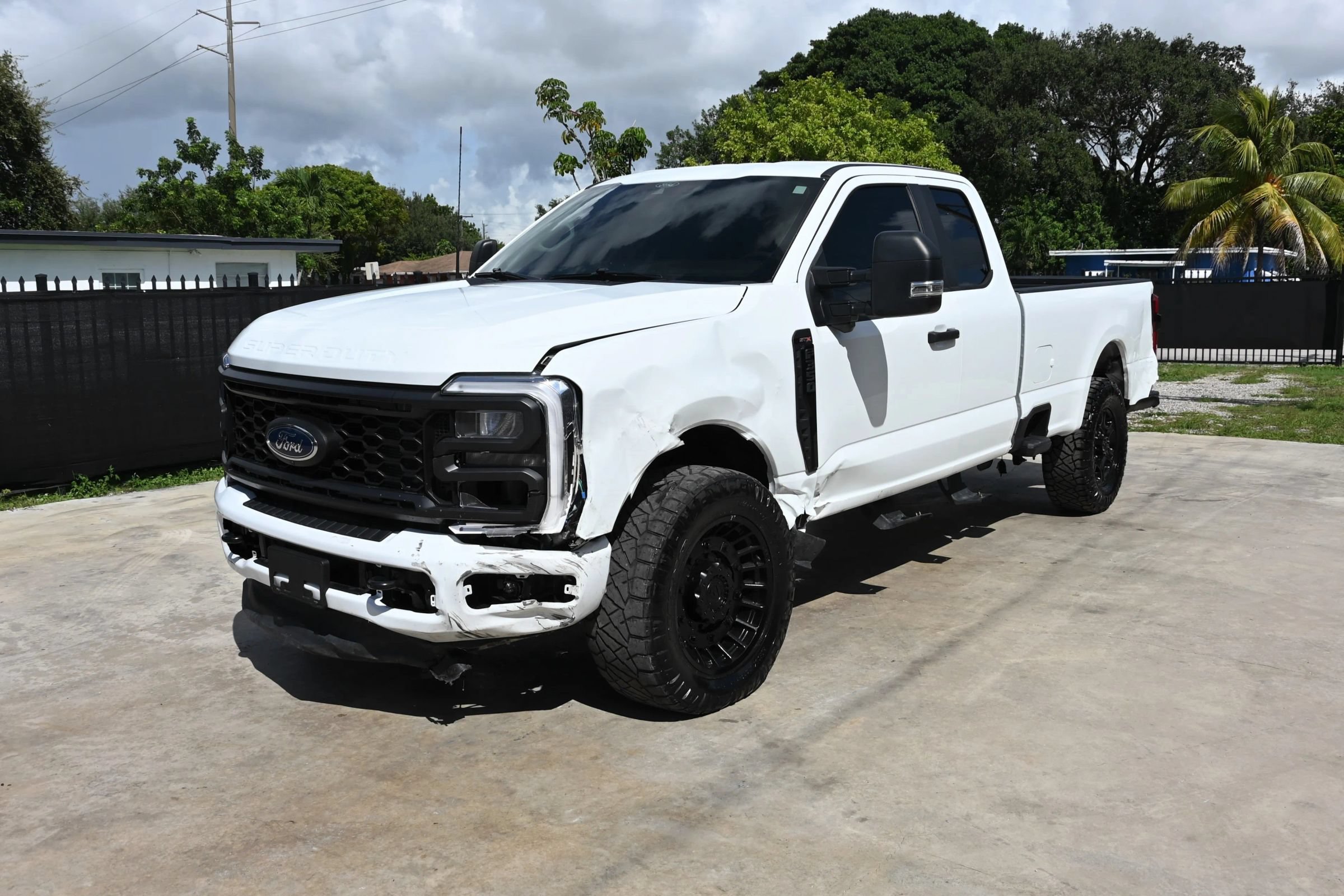 Used 2025 Ford F350 XL w/ STX Appearance Package AWD/4WD image 2