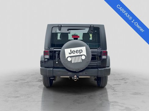 Used 2016 Jeep Wrangler Sport AWD/4WD image 7