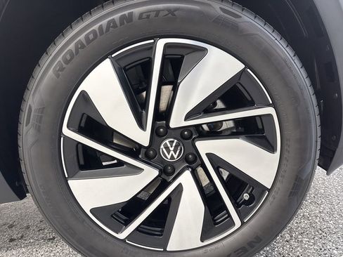 New 2026 Volkswagen Atlas SE AWD/4WD image 7
